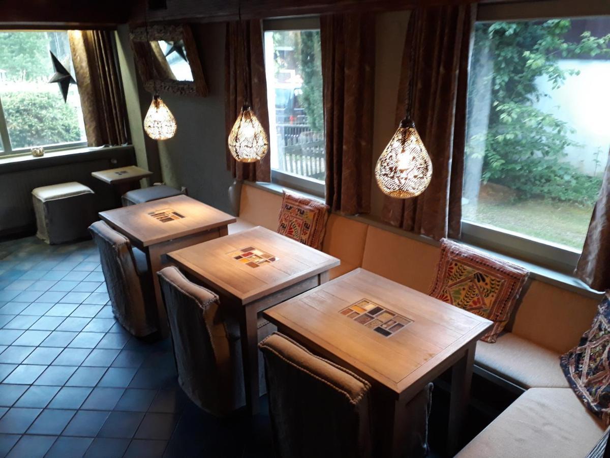Pizzeria A Penzion Banderas Bayerisch Eisenstein Exteriör bild
